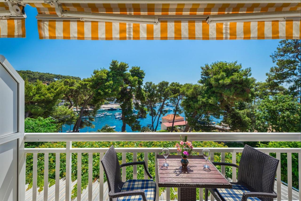 Sunny Days "Sara" - Zf Hvar Hvar Town Exteriér fotografie